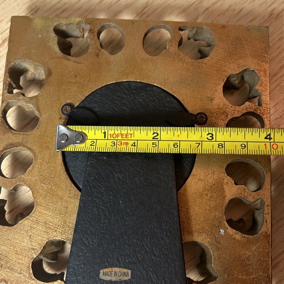 Gold Resin Picture Frame - Picture 6 of 7